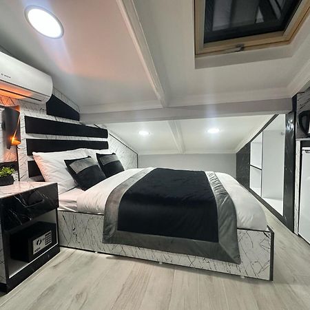 Taksim Larissa Hotel Suites Istanbul Exteriör bild