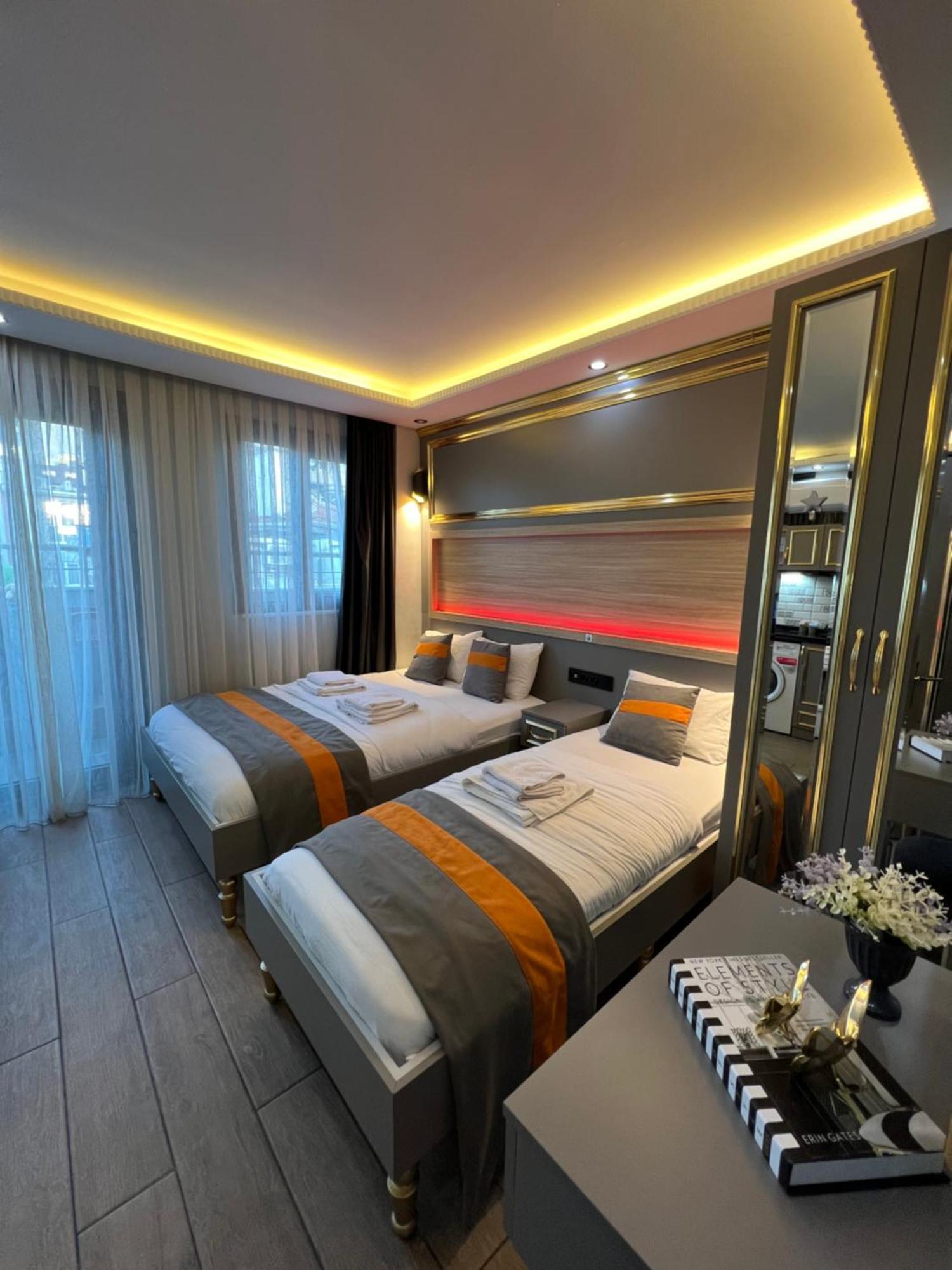 Taksim Larissa Hotel Suites Istanbul Exteriör bild