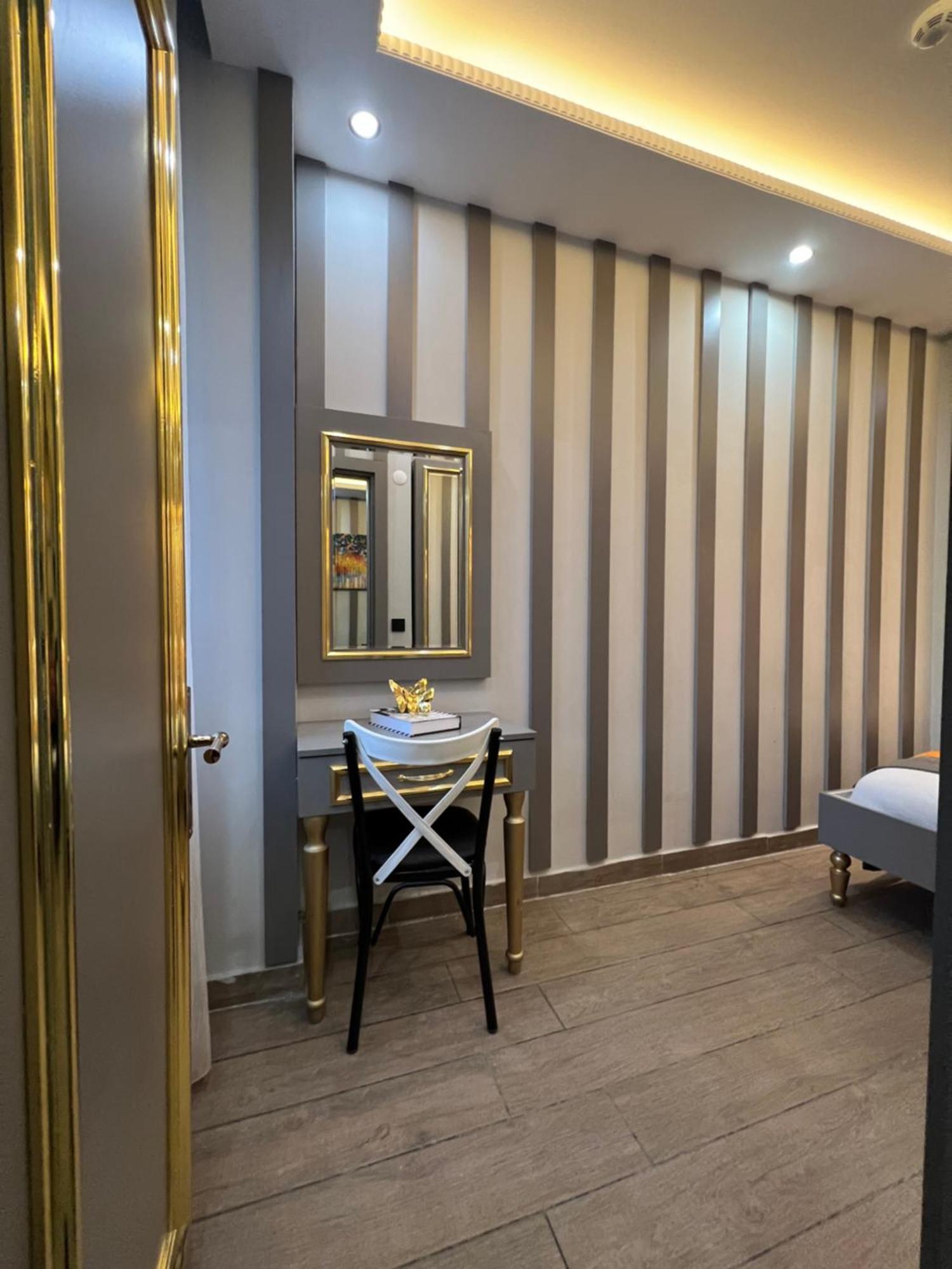 Taksim Larissa Hotel Suites Istanbul Exteriör bild