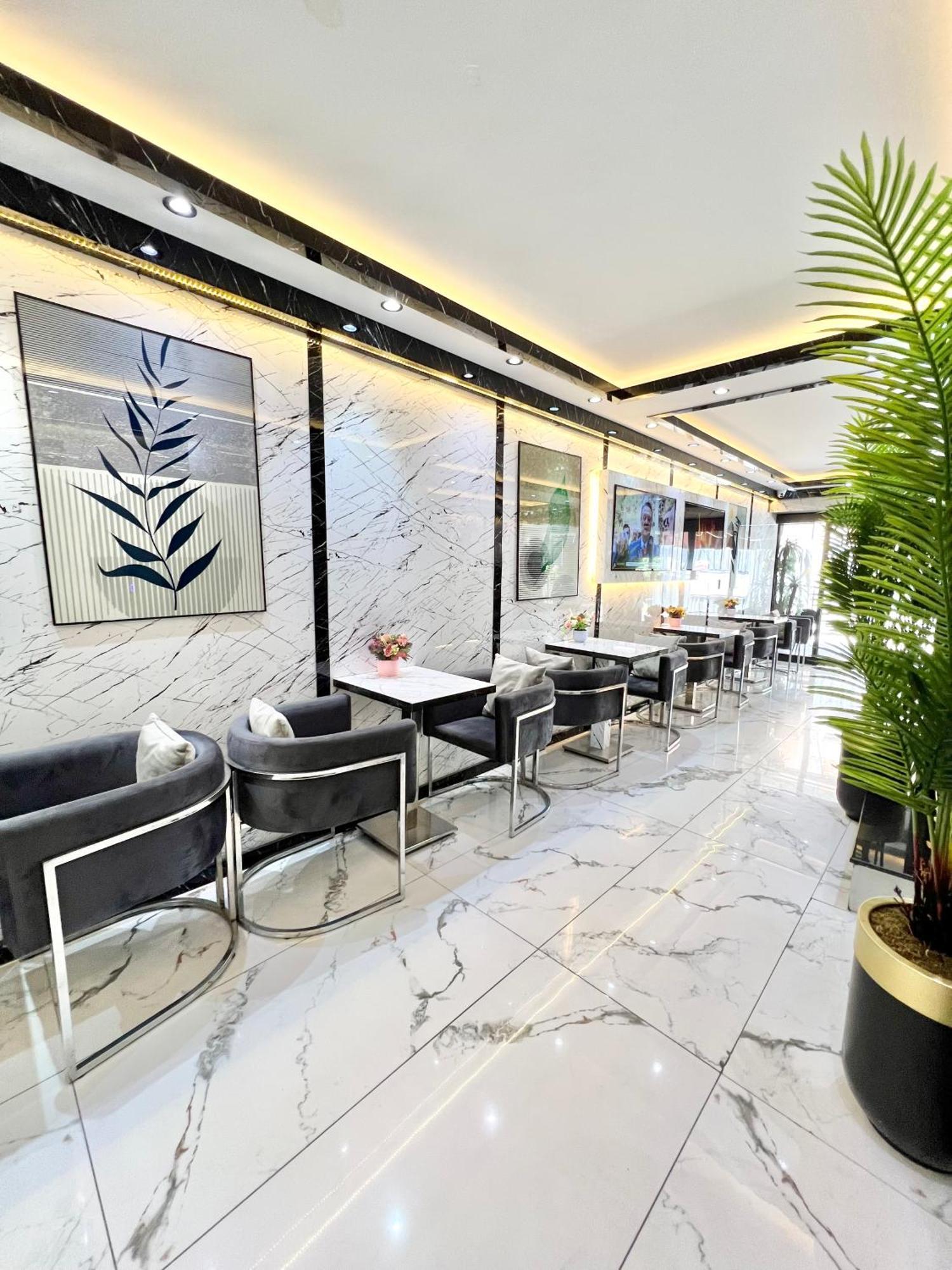 Taksim Larissa Hotel Suites Istanbul Exteriör bild